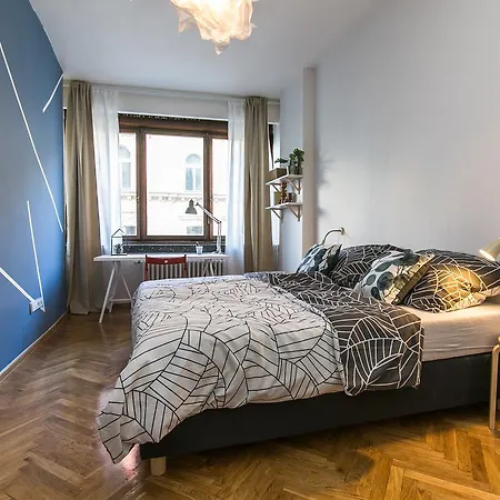 Apartment Stepanska 36