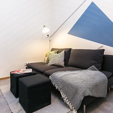 Apartment Stepanska 36 *