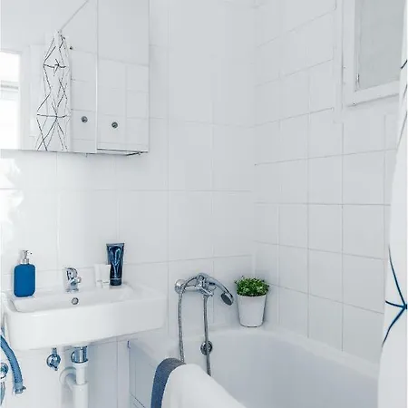 Apartment Stepanska 36