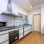Apartman Stepanska 36 *