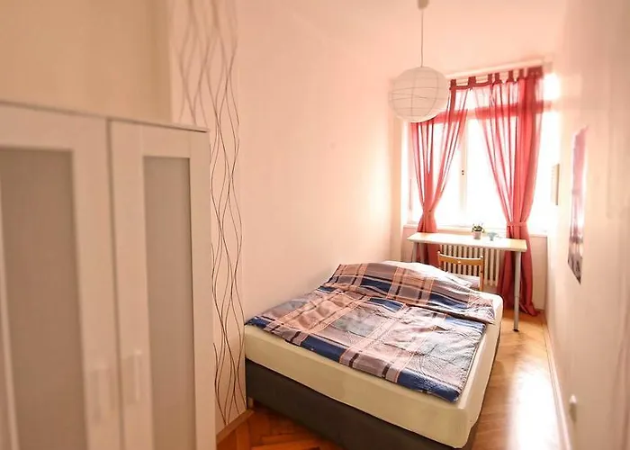 Stepanska 36 * Прага